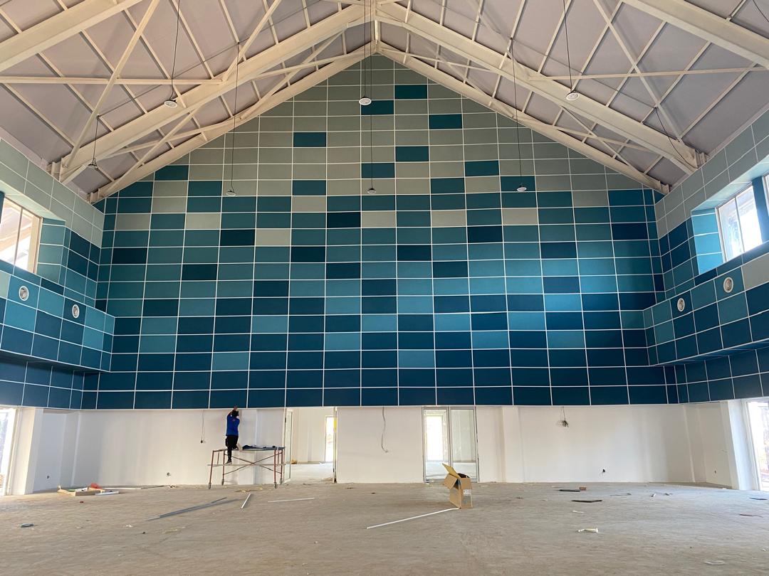 Metaline wall panel installation for commercial space in Malaysia